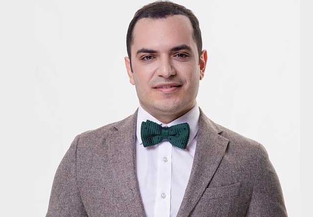 Portrait of Liam R., CEO of Apex Logistics Solutions, a satisfied client.